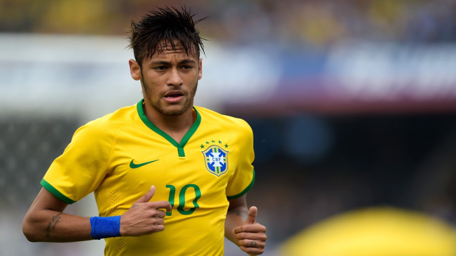 王宗源决赛发挥稳定赢得掌声，王宗源领奖